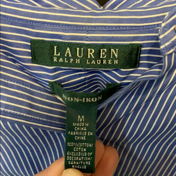 Button down - Picture 2 of 2